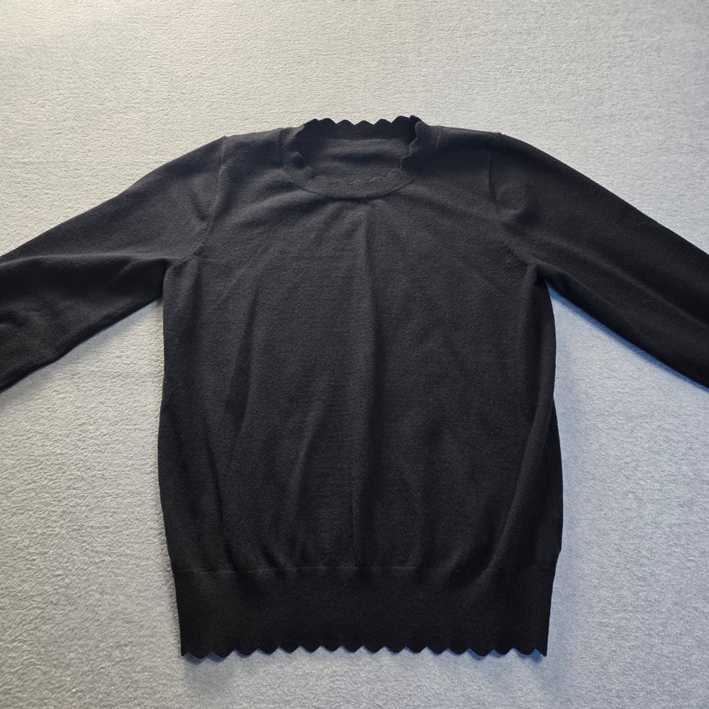 Black Scalloped Edge Long Sleeve Knit Sweater H9H428 Size Large